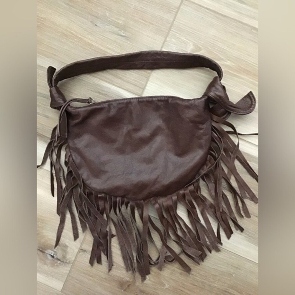 Handmade by Michelle Franz Waxed Leather Fringe Purse